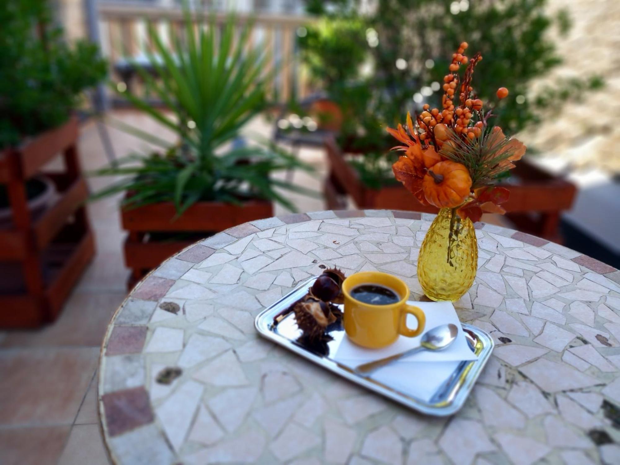 Foter Panzio Hotel Байя Екстериор снимка