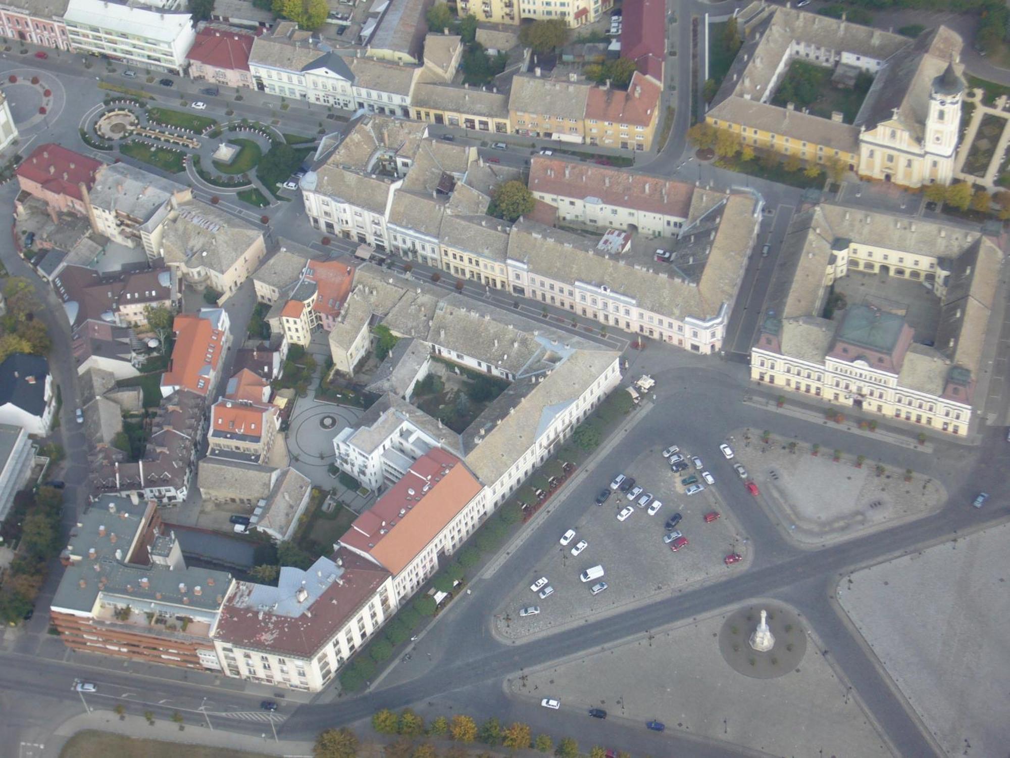 Foter Panzio Hotel Байя Екстериор снимка